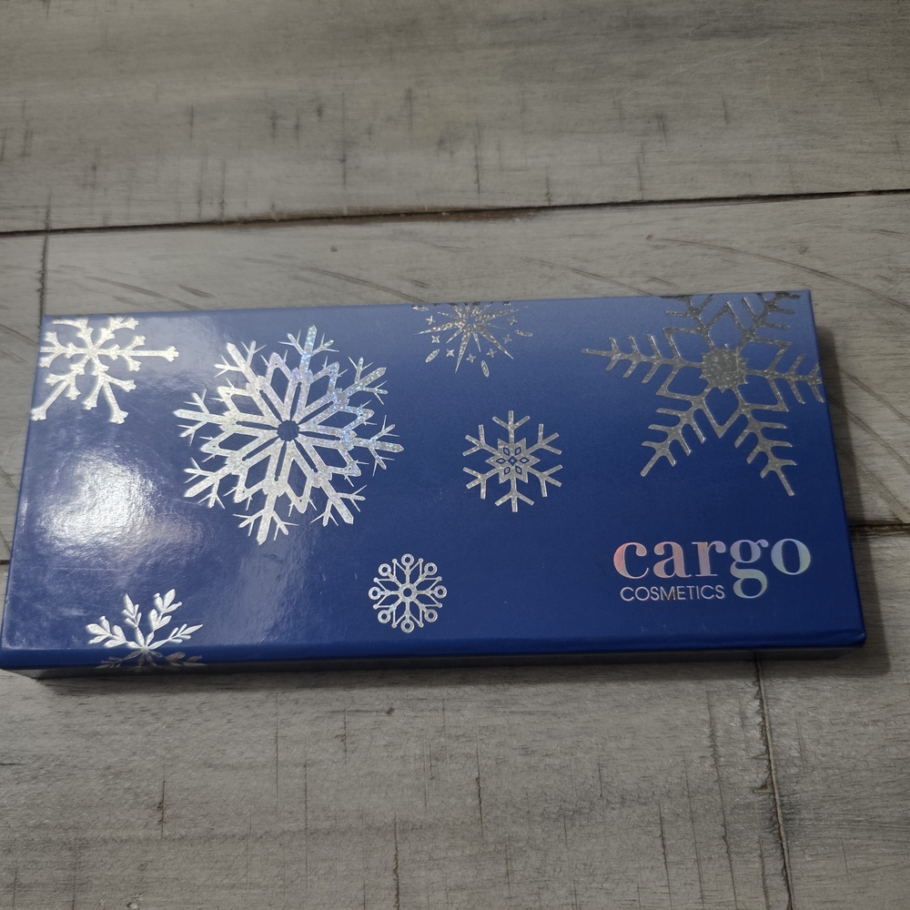 Cargo Cosmetics Snowflake Palette - Blue